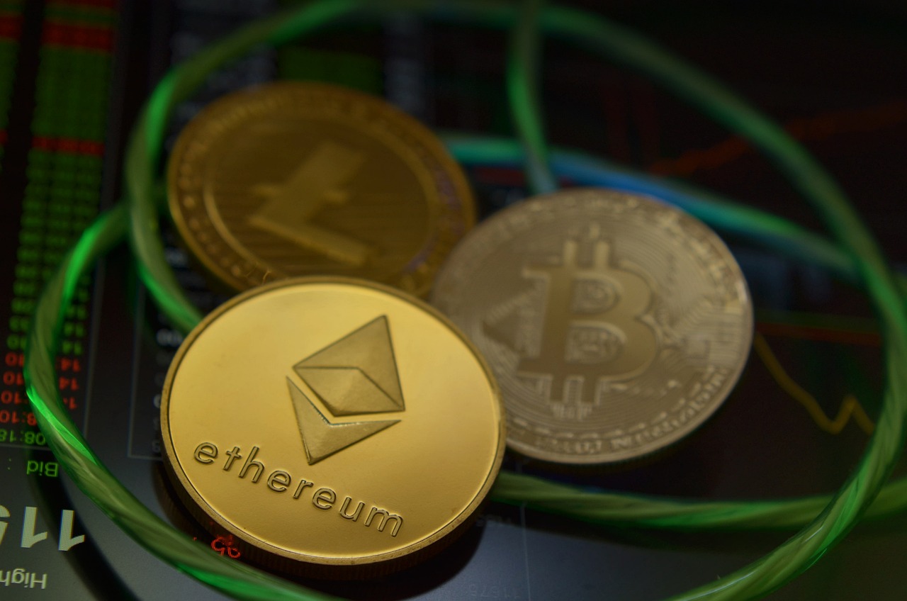 FxPro分析师Alex Kuptsikevich：数据显示XRP、SOL、ADA展现出技术面强势讯号